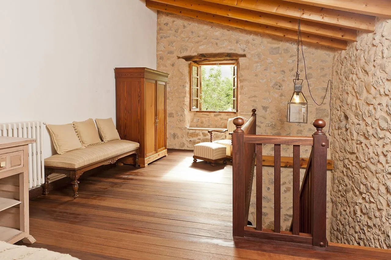 Can Guillo Pollenca Villa