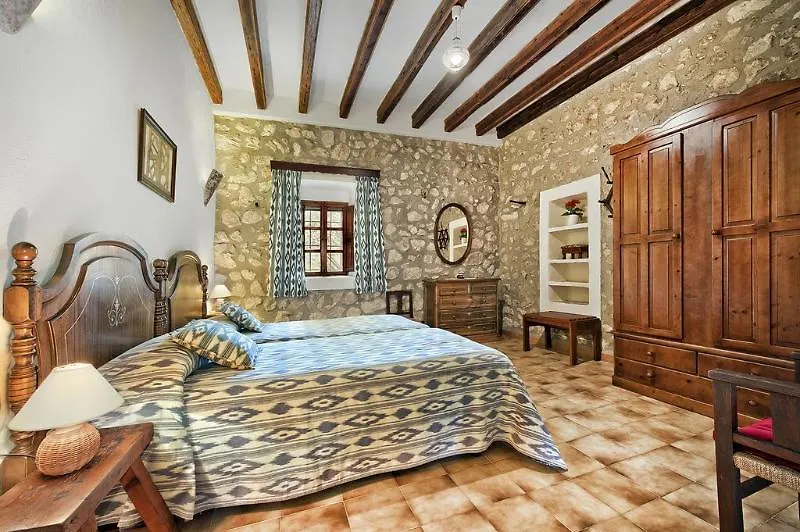 Can Guillo Pollenca Villa
